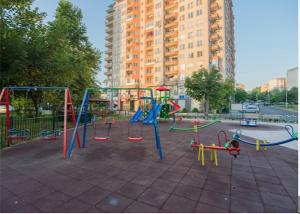 Herní místnost nebo prostor pro děti v ubytování Bright apartment for 5 guests with free parking