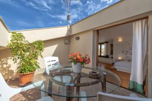 Balkón alebo terasa v ubytovaní Sardinia Guest House