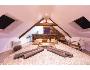 Imagen de la galería de L'évasion-SPA-Hammam-Sauna Illimité - 2 à 4 pers, en Saint-Cyr-sur-Loire