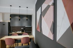 Kuchyňa alebo kuchynka v ubytovaní STAMATINA'S LUXURY APARTMENTS (DELUXE SUITE)