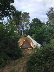 Afbeelding uit fotogalerij van EcoCamping d Hacadour in Mellionnec