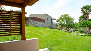 U San Daniellu villas et chambres外面的花园
