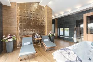 Postel nebo postele na pokoji v ubytování Villa Harmony + 80 fotografií