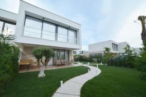 Κήπος έξω από το San Pietro villa