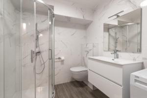 Koupelna v ubytování Apartman Lea + 18 fotografií