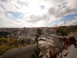 Fotografia z galérie ubytovania Portadamare, luxury home with mini pool and panoramic terrace v destinácii Ostuni