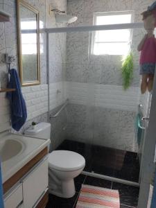Ένα μπάνιο στο Cantinho aconchegante em Angra dos Reis