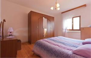 Postel nebo postele na pokoji v ubytování Stunning Apartment In Barban With Wifi