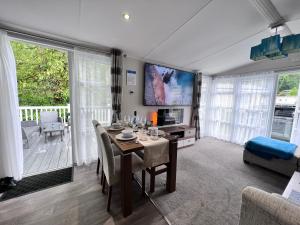 Gambar di galeri bagi Snowdonia Holidays Caravan Hire - Aberdunant Park - 34 The Green di Prenteg