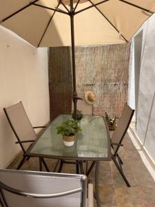 A patio or other outdoor area at UIM Mediterraneo PB America Wifi