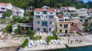 Vaade majutusasutusele Apartment Antun - Adriatic coast retreat linnulennult