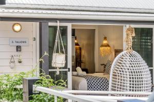 Ruang duduk di Azur Byron Bay