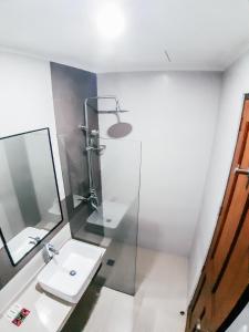 Ένα μπάνιο στο Cresebo Mansion
