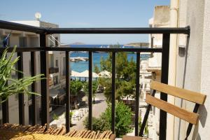 Afbeelding uit fotogalerij van St. Nicolas Soho Apartments in Agios Nikolaos