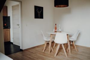 Fotografie z fotogalerie ubytování Ferienwohnung Alte Wäscherei II v destinaci Kitzingen + 16 fotografií