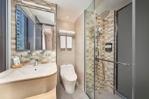 Phòng tắm tại Y Hotel Hong Kong