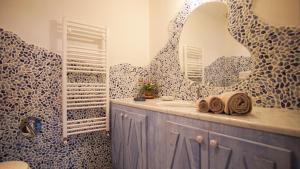 A bathroom at Sea View - Rena Bianca