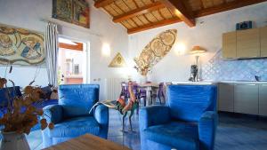 A seating area at Sea View - Rena Bianca