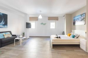 A seating area at Loft Santa Lucia Centro