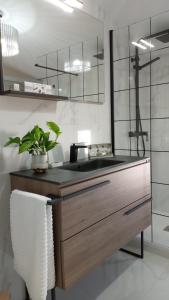 A kitchen or kitchenette at Casa Relojero