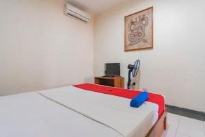 Foto dalla galleria di RedDoorz Plus At Hotel Sofia Pangandaran a Pangandaran