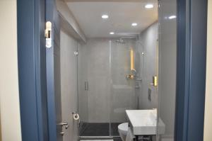 Koupelna v ubytování VAMA TAKSİM Hotel