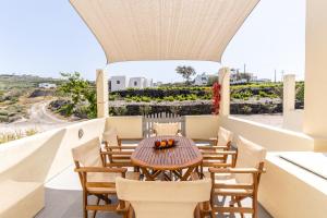 Gallery image of Ampelos Executive Houses in Pirgos