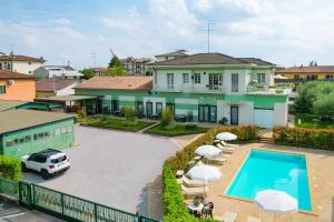 Gallery image of La Forgia Apartments in Peschiera del Garda