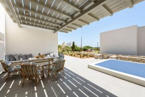 Fotografia z galérie ubytovania 3bedroom Cycladic Villa Dorida with pool in Paros v destinácii Kampos Paros