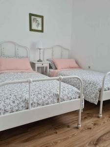 Postel nebo postele na pokoji v ubytování Apartment Lovran 15546