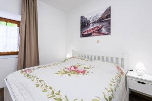 Posteľ alebo postele v izbe v ubytovaní Apartmány Závětří