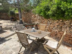 Foto dalla galleria di retreat studio a Santa Eularia des Riu