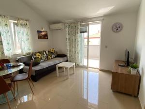 Ruang duduk di Apartments A&A