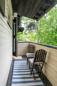 Photo de la galerie de l'établissement Upea remontoitu huoneisto Naantalin sydämessä, à Naantali