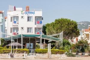 Gallery image of Colophon Beach Otel in Gumuldur