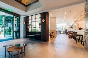 A seating area at Athinais Hotel