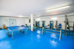 Posilňovňa alebo fitness centrum v ubytovaní Residencial Azul Marino