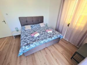 Posteľ alebo postele v izbe v ubytovaní Beachfront 5BR Home Victoria