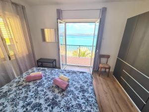 Posteľ alebo postele v izbe v ubytovaní Beachfront 5BR Home Victoria