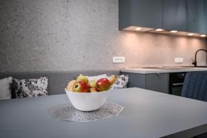 Kuchnia lub aneks kuchenny w obiekcie Luxury Apartment Nina with sea view