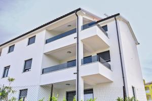 Budynek, w którym mieści się apartament