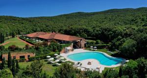 Bazén v ubytovaní Argentario Lagoon Resort & Spa alebo v jeho blízkosti