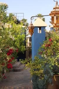Jardín al aire libre en Riad Bindoo & Spa