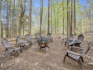 Ảnh trong thư viện ảnh của Elmwood Elmwood Escape A Cozy Retreat at The Hideout ở Hamlin