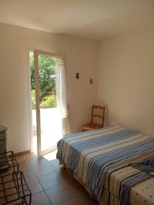 Postel nebo postele na pokoji v ubytování Grande Maison Mitoyenne & Spa à Bulles au Soleil dans Quartier Calme !