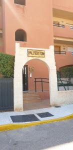 Fotografia z galérie ubytovania Homes of Spain, Apartamentos Paraíso, Ed Palmerston, Atico B a pie de Playa, piscina privada en solárium, WI-FI v destinácii Vera