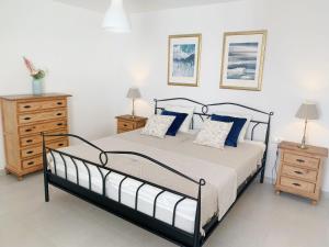 Postel nebo postele na pokoji v ubytování AP327 - Casa Pico + 37 fotografií
