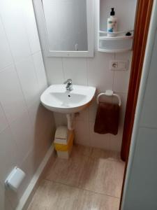 Kúpeľňa v ubytovaní ALOJAMIENTO PLAYA CHICA, LOS POZOS HABITACIONES