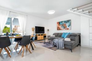 Posedenie v ubytovaní VILLA PRESTIGE