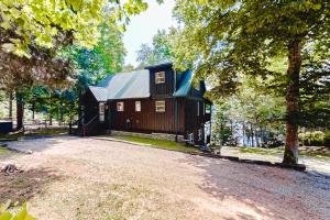 Afbeelding uit fotogalerij van Ma Cook Lodge - Sharps Chapel in Maynardville